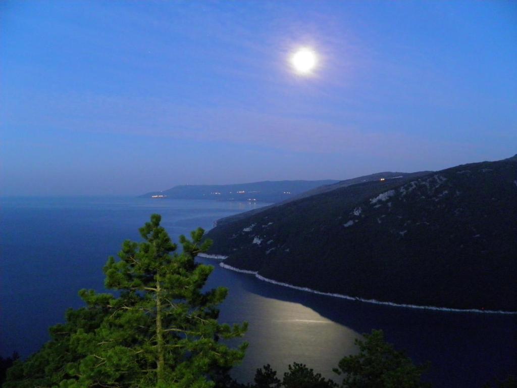 Hotel Flanona Plomin Kültér fotó